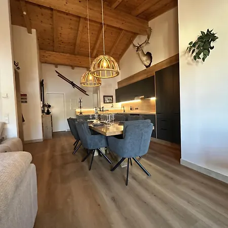 Penthouse Mountain A24 By Alpinresort Апартаменты *