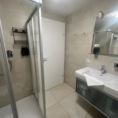 Penthouse Mountain A24 By Alpinresort * 卡普伦