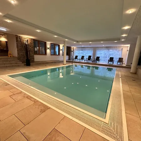 Penthouse Mountain A24 By Alpinresort 卡普伦