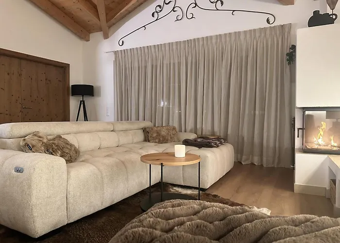 Penthouse Mountain A24 By Alpinresort كابرون