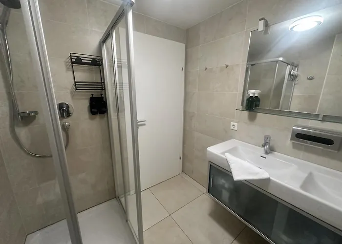 Penthouse Mountain A24 By Alpinresort * كابرون